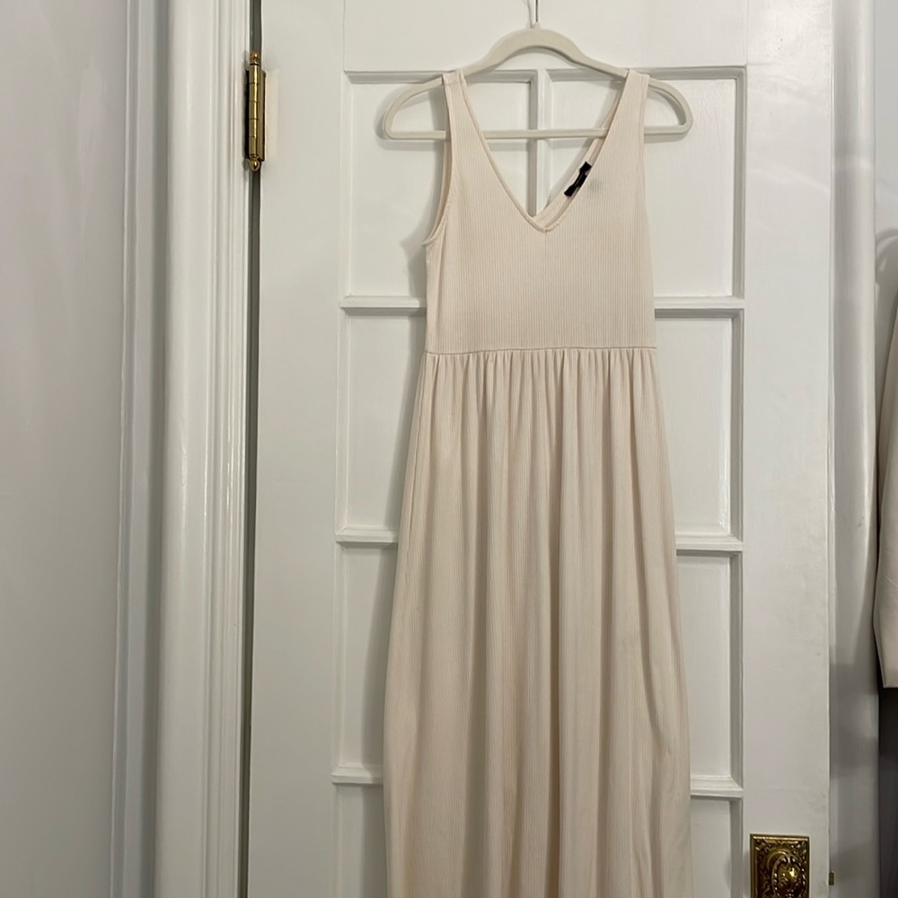 Forever 21 Cream Ribbed Knit Midi Dress
